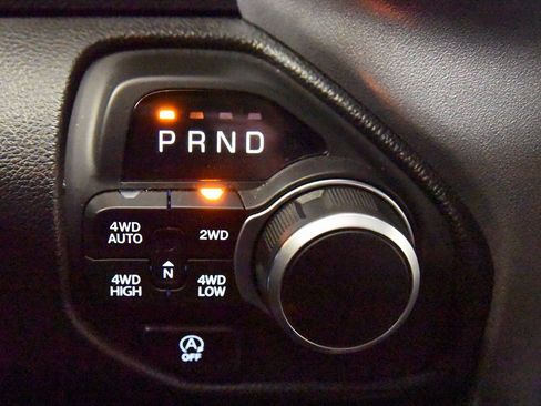 Used 2025 RAM 1500 Big Horn image 24