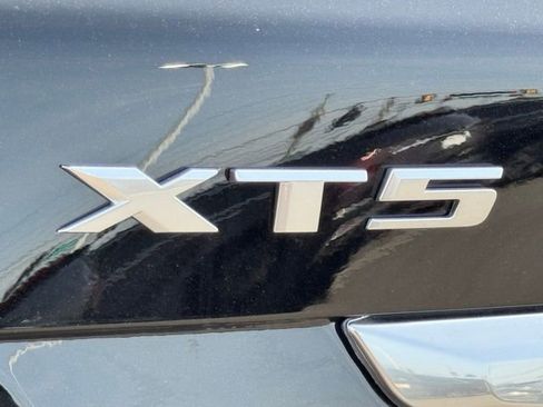 New 2025 Cadillac XT5 Premium Luxury w/ Technology Package image 9