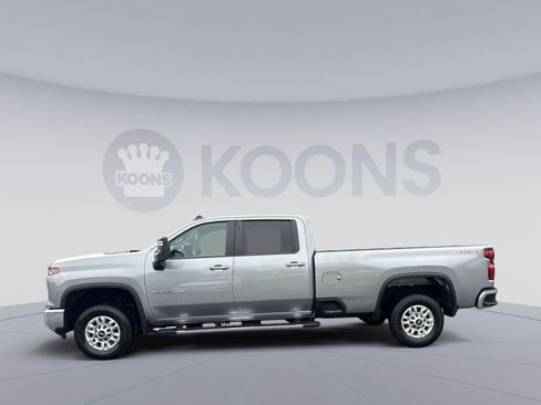 Used 2025 Chevrolet Silverado 2500 LT w/ Safety Package AWD/4WD image 2