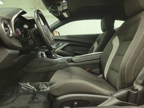 Used 2023 Chevrolet Camaro LT RWD image 13