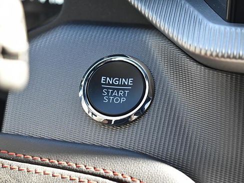 Used 2025 Ford Explorer ST-Line image 18