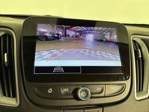 Used 2024 Chevrolet Malibu LT FWD image 29