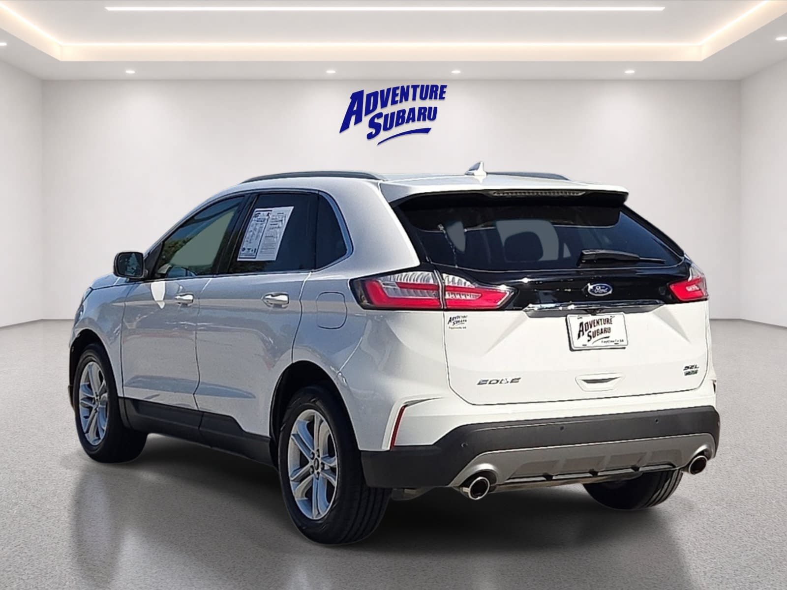 Used 2020 Ford Edge SEL FWD image 5
