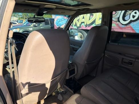 Used 1999 Ford Explorer AWD 4-Door image 18