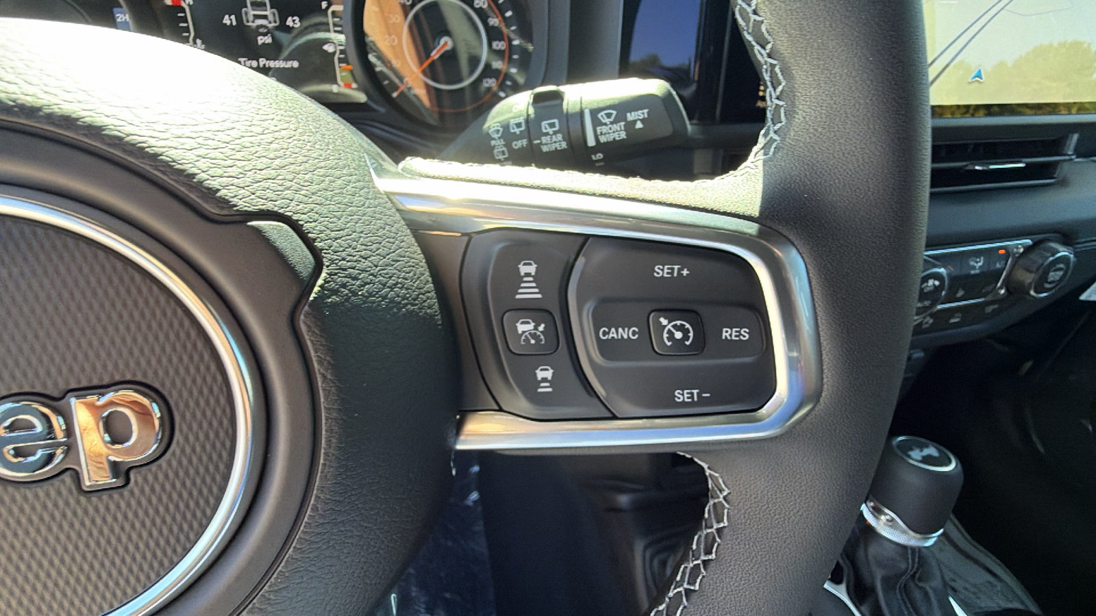 New 2027 Jeep Wrangler Unlimited Sahara AWD/4WD image 24