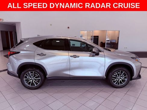 Used 2023 Lexus NX 250 FWD w/ Premium Package image 9