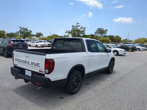 New 2025 Honda Ridgeline TrailSport+ image 6