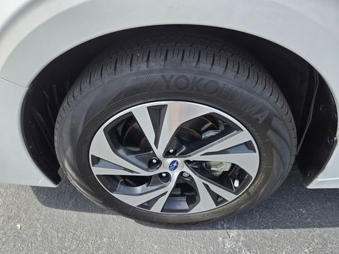Used 2025 Subaru Legacy Premium AWD/4WD image 24