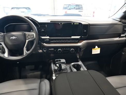 New 2026 Chevrolet Silverado 1500 LT Trail Boss w/ LT Trail Boss Premium Package AWD/4WD image 13