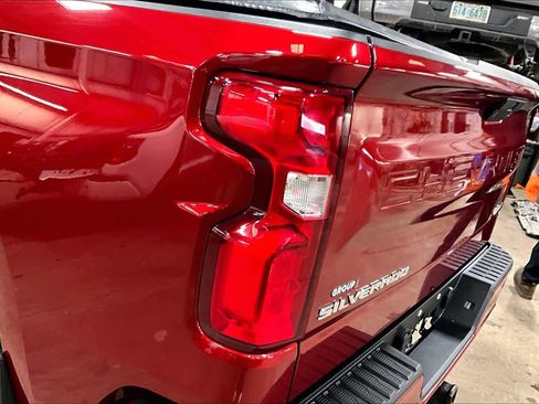 Used 2021 Chevrolet Silverado 1500 RST image 26