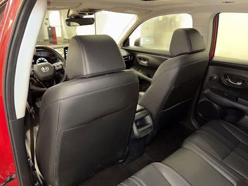 Used 2025 Honda HR-V EX-L image 28