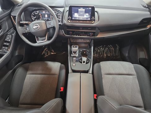 New 2026 Nissan Rogue SV FWD image 9