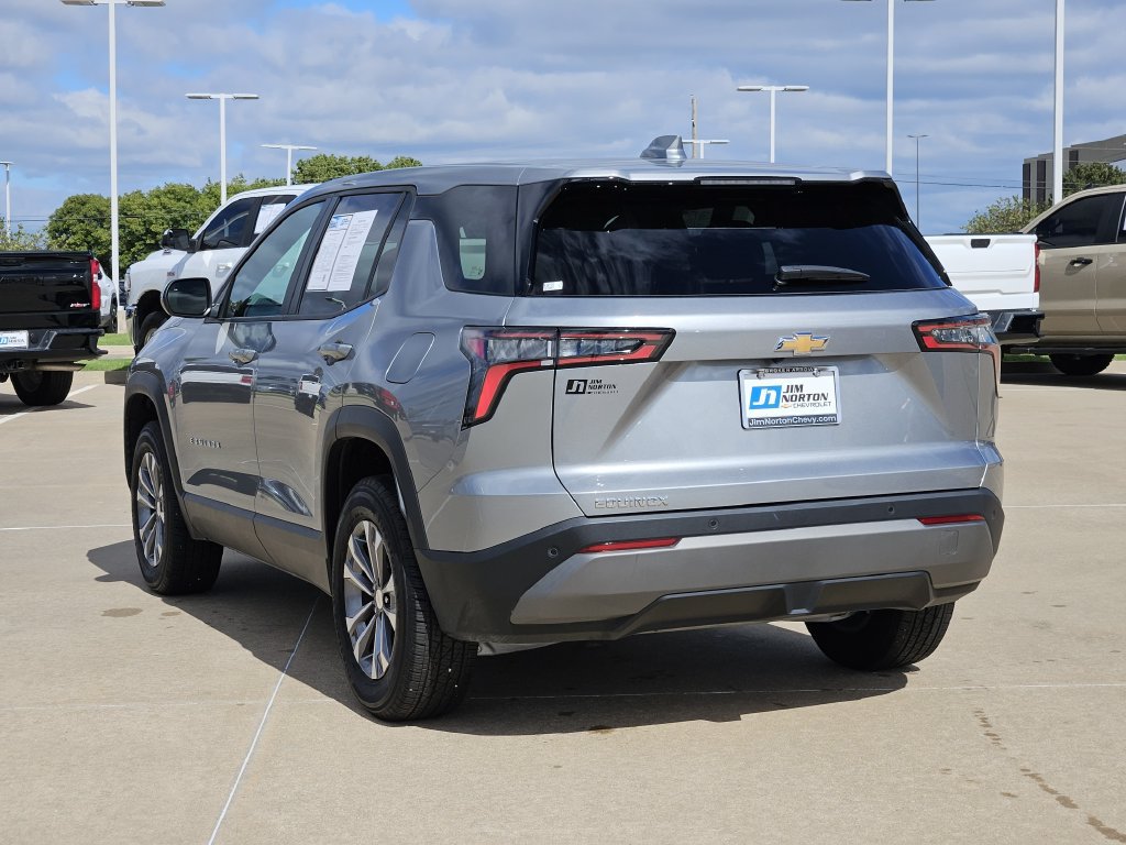 Used 2026 Chevrolet Equinox LT FWD image 5