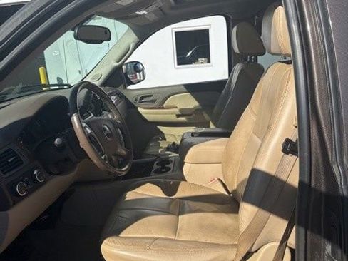 Used 2008 GMC Sierra 1500 SLT w/ SLT Preferred Package image 8