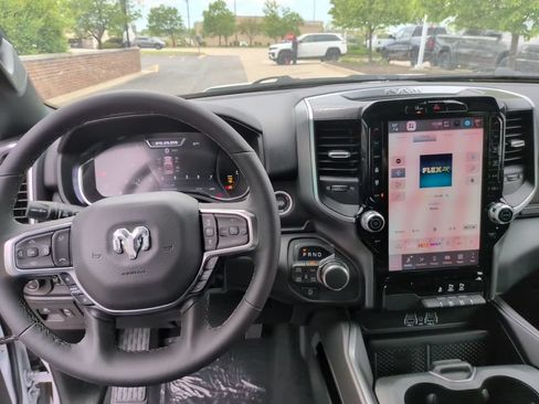 New 2026 RAM 1500 Big Horn AWD/4WD image 31