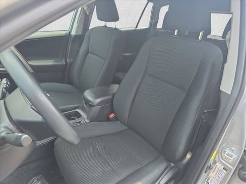 Used 2018 Toyota RAV4 LE w/ All Weather Liner Package AWD/4WD image 15