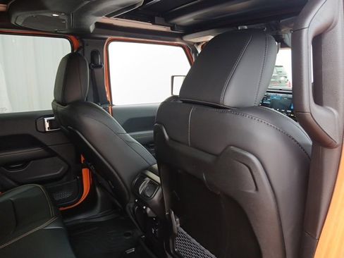 New 2025 Jeep Wrangler Unlimited Rubicon 392 image 32