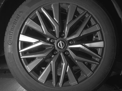 Used 2025 Nissan Altima 2.5 SV image 15