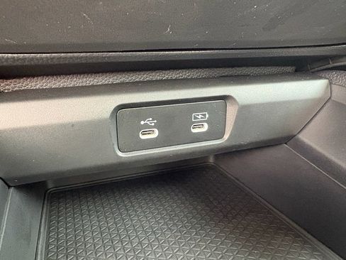 Certified 2025 Honda Accord SE image 19