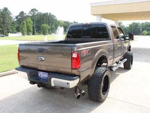 Used 2016 Ford F250 Lariat w/ Lariat Interior Package AWD/4WD image 16