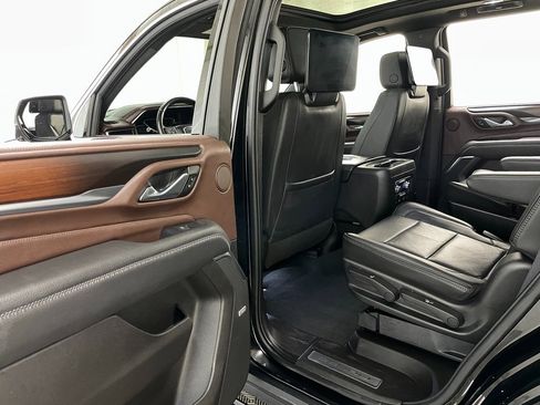 Used 2021 GMC Yukon Denali w/ Denali Ultimate Package image 48