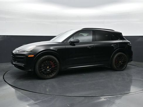 Used 2023 Porsche Cayenne GTS AWD/4WD image 6