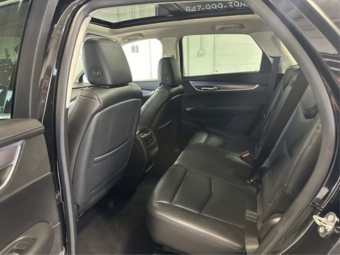 Used 2018 Cadillac XT5 Premium Luxury FWD image 10