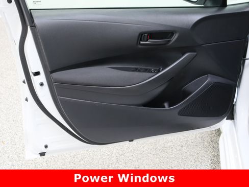 Certified 2025 Toyota Corolla LE image 12