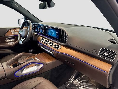 Certified 2021 Mercedes-Benz GLE 450 GLE 450 w/ Premium Package image 31