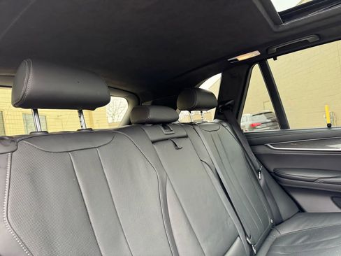 Used 2018 BMW X5 M AWD/4WD image 34