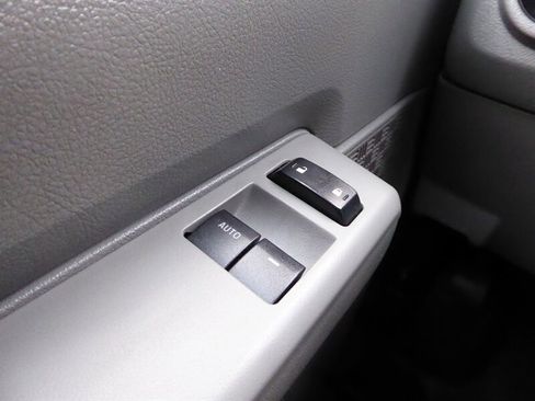 Used 2013 Ford E-350 and Econoline 350 XL w/ PWR Windows & Locks Group image 15