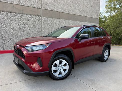 Used 2019 Toyota RAV4 LE w/ All Weather Liner Package AWD/4WD image 2