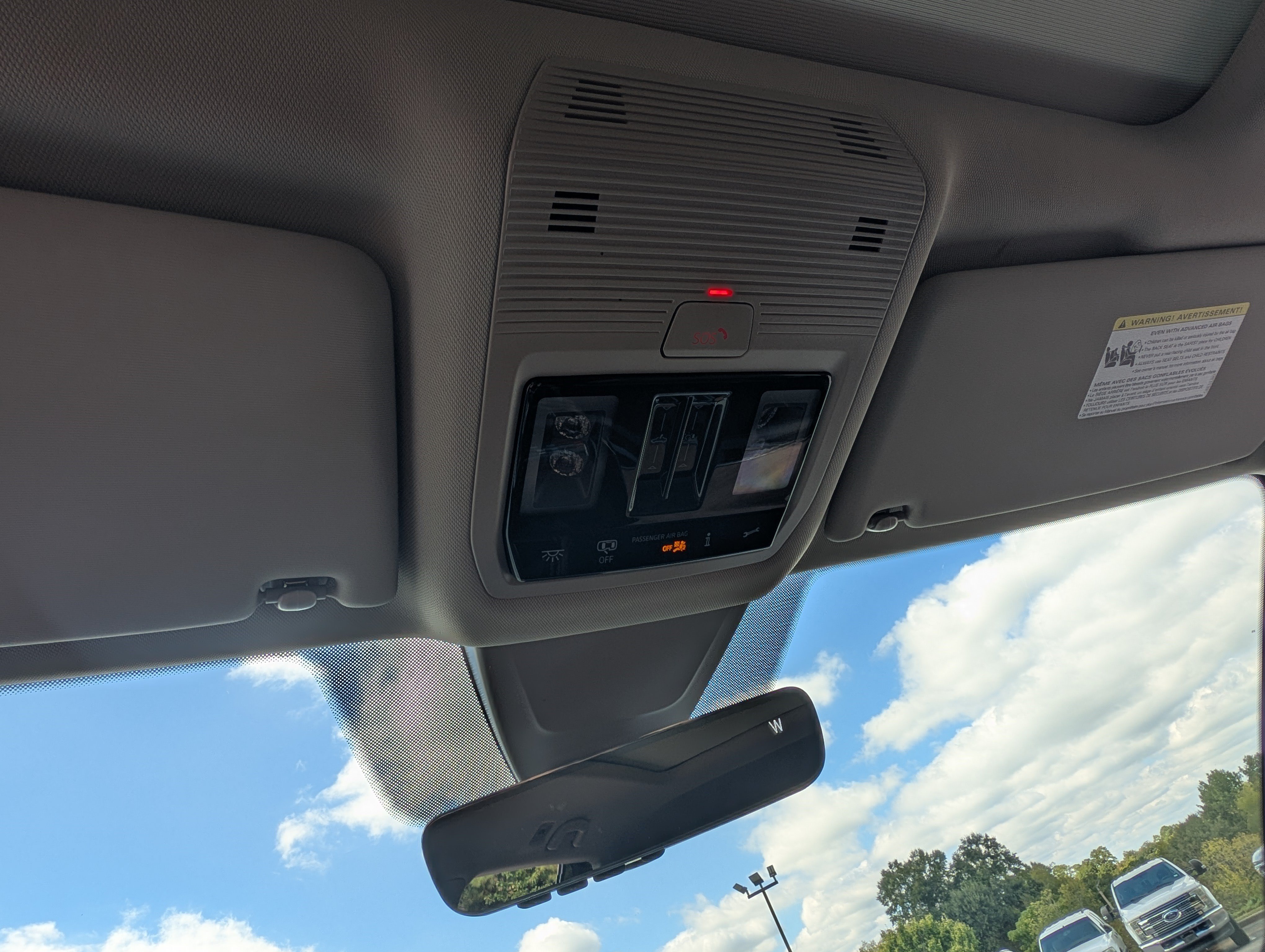 Used 2026 Volkswagen Atlas SE FWD image 30