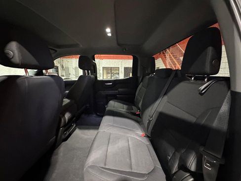 Used 2020 Chevrolet Silverado 1500 Custom Trail Boss w/ Custom Convenience Package image 12