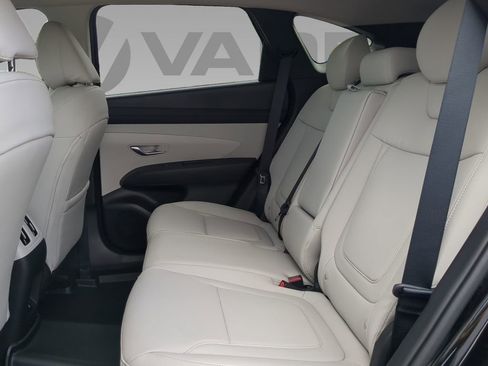New 2025 Hyundai Tucson SEL image 15