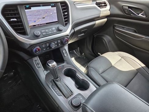 Used 2018 GMC Acadia SLT FWD image 34