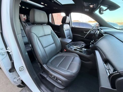 Used 2023 Chevrolet Traverse RS AWD/4WD image 30