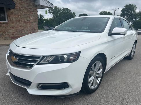 Used 2019 Chevrolet Impala LT FWD image 1