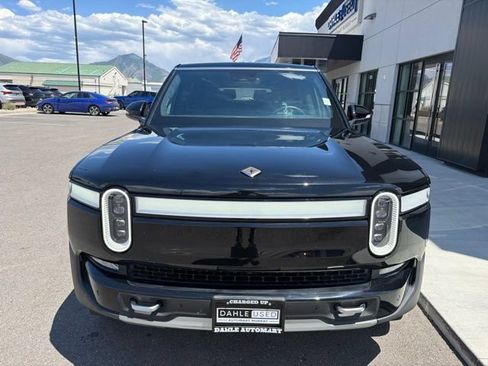 Used 2023 Rivian R1S Adventure AWD/4WD image 2