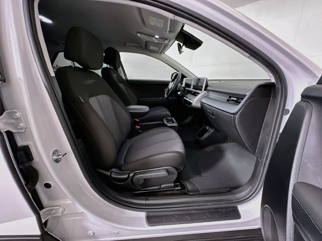 Certified 2024 Hyundai Ioniq 5 SE RWD image 26