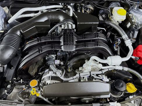 Certified 2024 Subaru Crosstrek 2.5i Limited w/ Crosstrek Mirror Package image 33