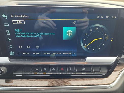 Used 2023 Chevrolet Silverado 1500 LT image 17