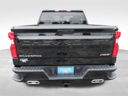 New 2026 Chevrolet Silverado 1500 RST w/ Z71 Off-Road Package AWD/4WD image 5
