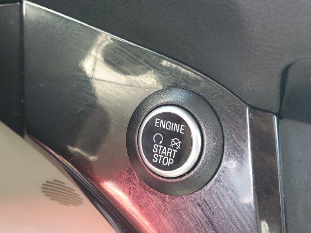 Used 2018 Ford Escape Titanium AWD/4WD image 25