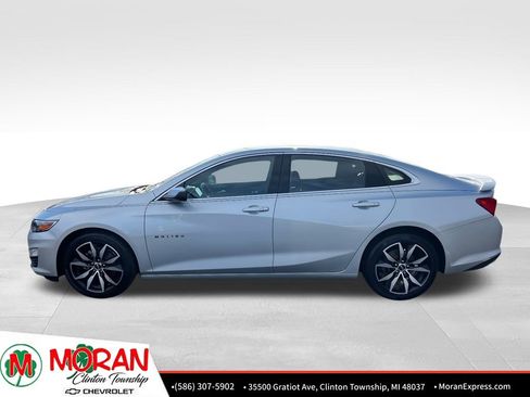 Used 2021 Chevrolet Malibu RS image 3