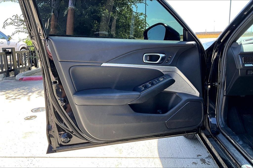Used 2025 Acura Integra A-Spec w/ Technology Package FWD image 21