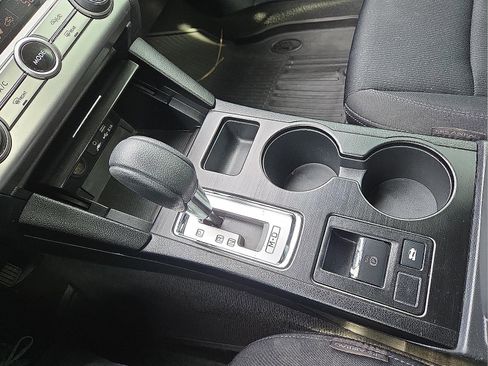 Used 2019 Subaru Legacy 2.5i w/ Alloy Wheel Package image 25