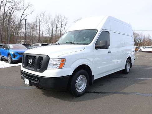 Used 2021 Nissan NV 2500 S RWD image 1
