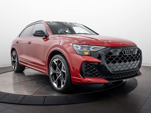 Used 2025 Audi RS Q8 performance AWD/4WD image 2