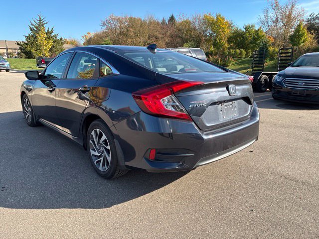 Used 2018 Honda Civic EX image 3